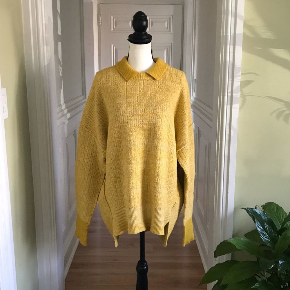 Free People Oversized Sweater size M
